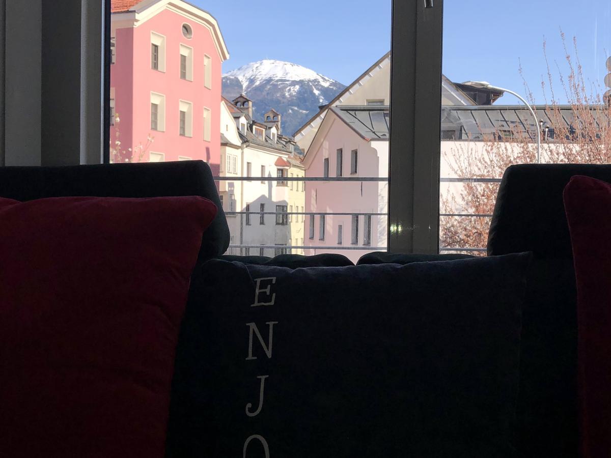 Apartment Maximilian In Old Town Innsbruck Exteriör bild